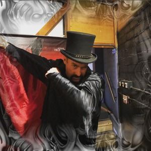 Meet your Posher, Jason